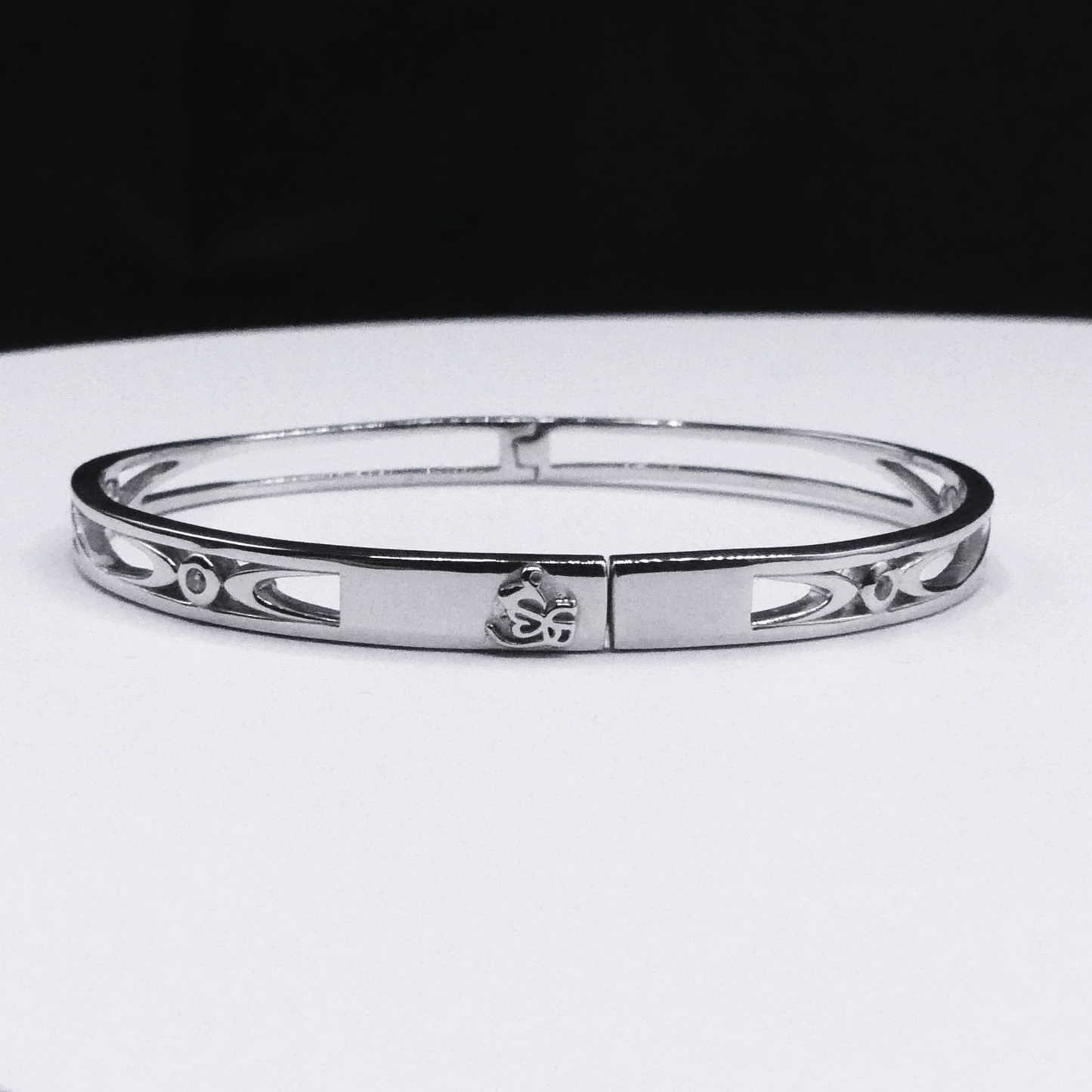 Silver Bangle, Jewelry, Bracelet
