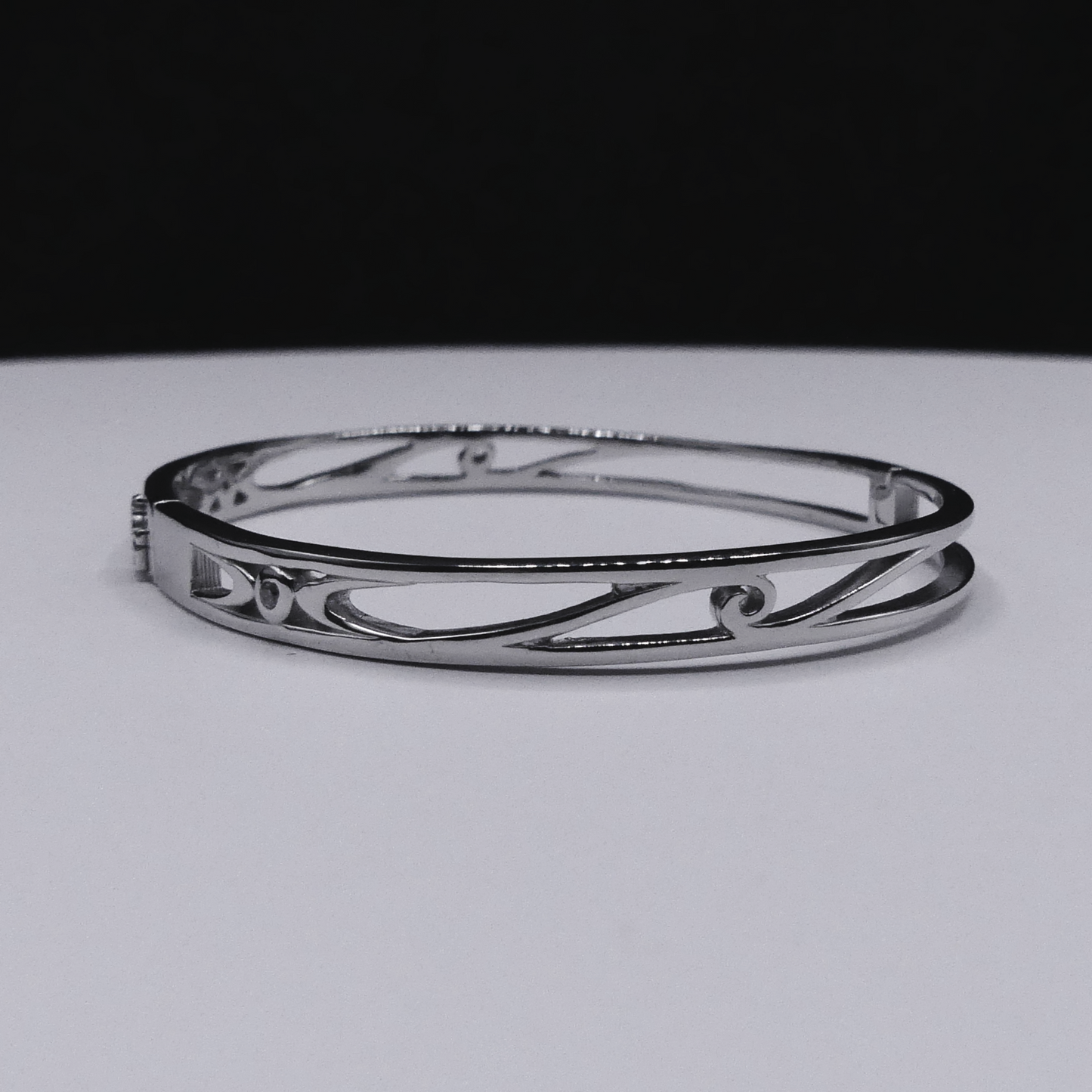 Amulet Jewelry, Silver Bangle, Sterling Silver 295